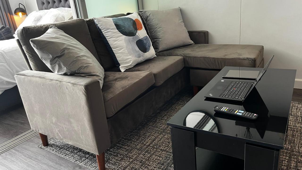 Modern Luxury Studio With Breathtaking City Views - No Load Shedding Kapsztad Zewnętrze zdjęcie