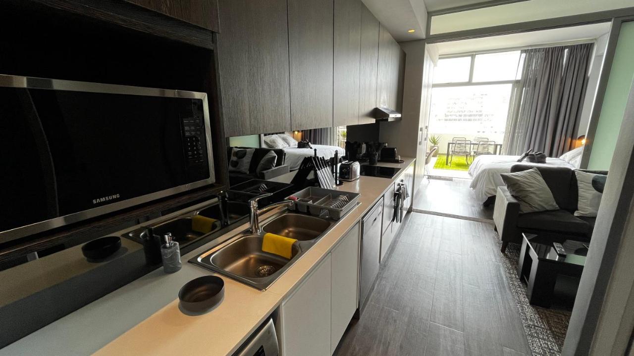 Modern Luxury Studio With Breathtaking City Views - No Load Shedding Kapsztad Zewnętrze zdjęcie